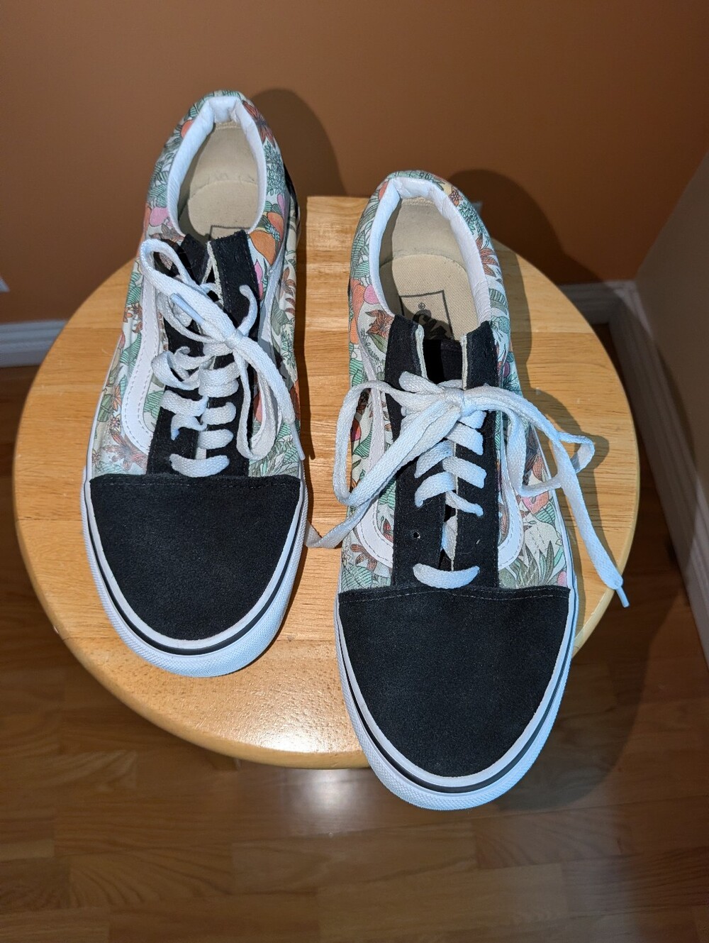 Vens Floral Print Lace-Up Women's Sneakers - Black & Multi Size Man 9/Women's 10